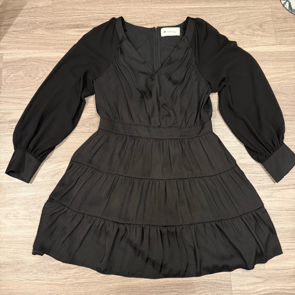 The Impeccable Pig Classic Black Zip-Up Top